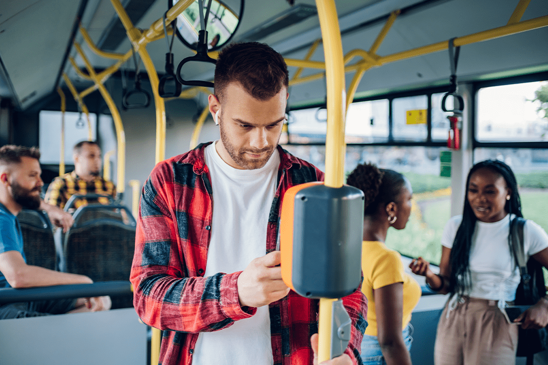 Prise en charge obligatoire des frais de transports : pour quels salariés ?